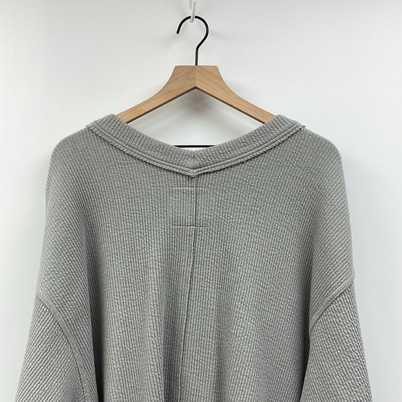 Aerie Gray Sweatshirt - Picture 6 of 8